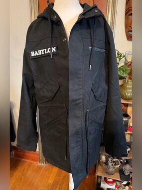 Babylon LA Hooded Black Fishtail Graphic Back Print Parka Jacket Size Large